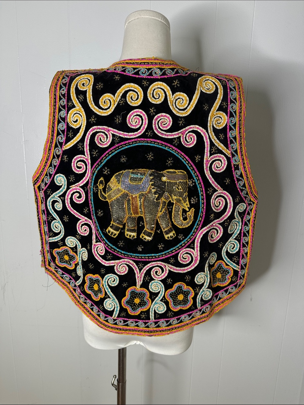 Vintage Art To Wear 80s Elephant Adorned Vest